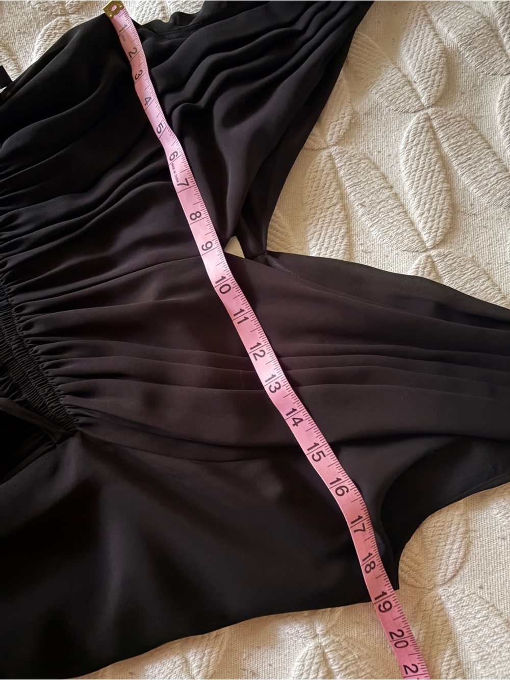 HD in Paris Black V-Neck Sleeveless  Dress size 4 Adjustable waist w side ties - Picture 9 of 11